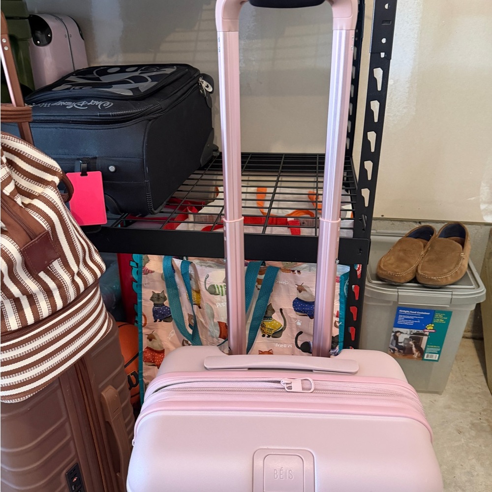 BEIS Mauve Pink Carry-On Spinner Luggage - Picture 5 of 5